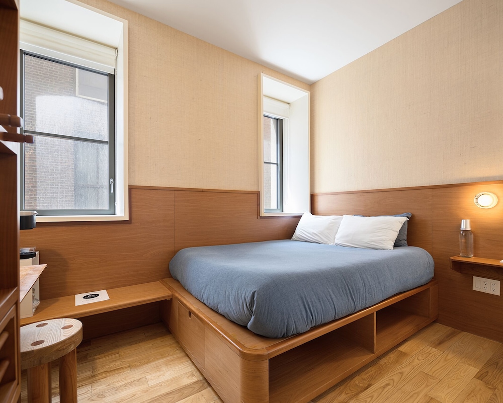 Economy Room photo 1