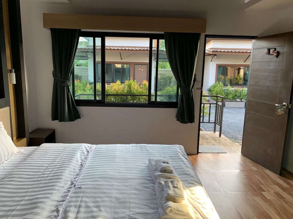 Standard Room - Photo 10