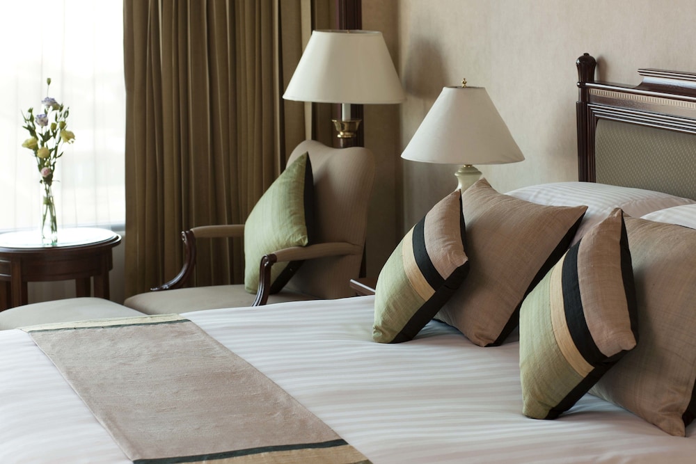 Executive Suite photo 2