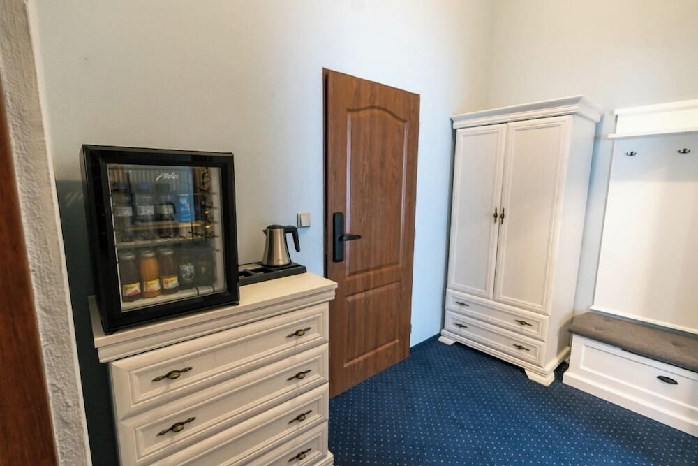 Deluxe Double Room, 1 Queen Bed with Sofa bed, Park View photo 2