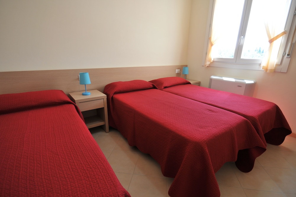 Apartment, 2 Bedrooms (6 pax)