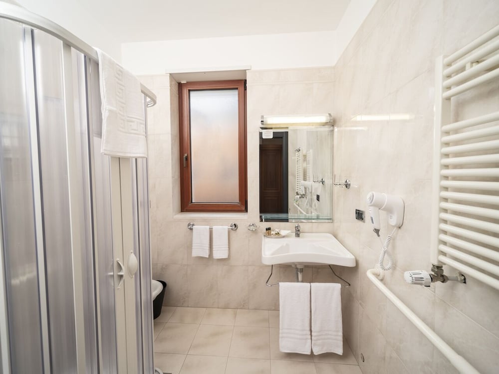 Superior Room, 1 King Bed (Letto Matrimoniale) - Photo 42