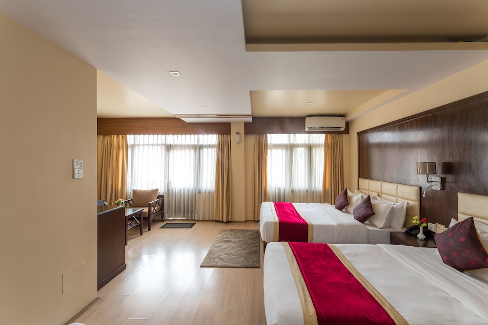 Deluxe Triple Room - Photo 9