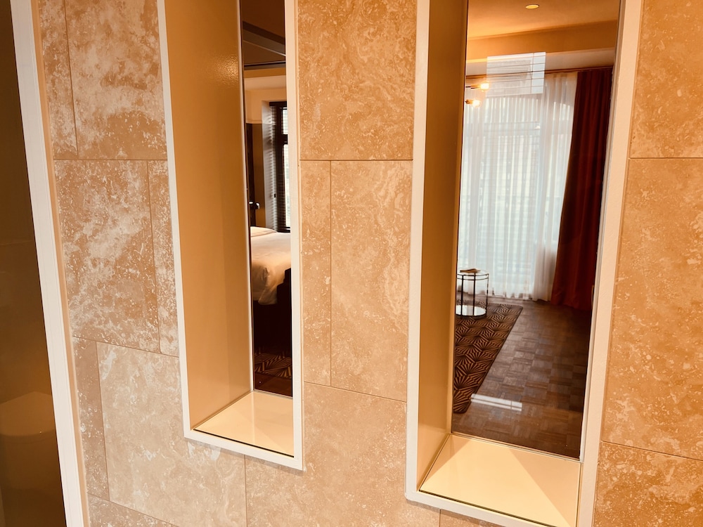 Superior Double Room (Prestige) - Photo 42