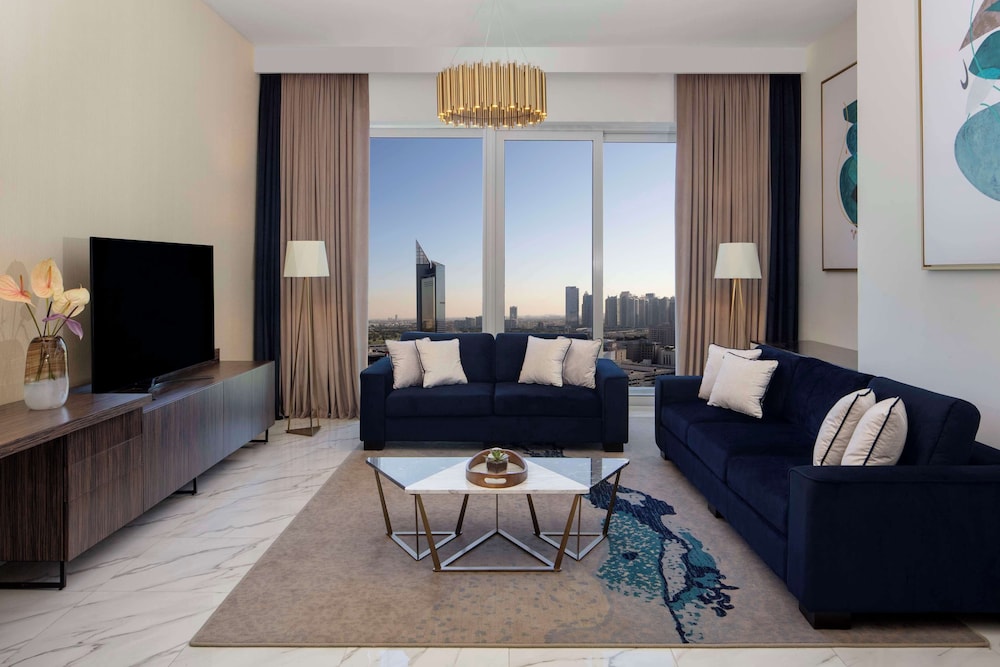 Superior Apartment, 2 Bedrooms, City View thumbnail 6