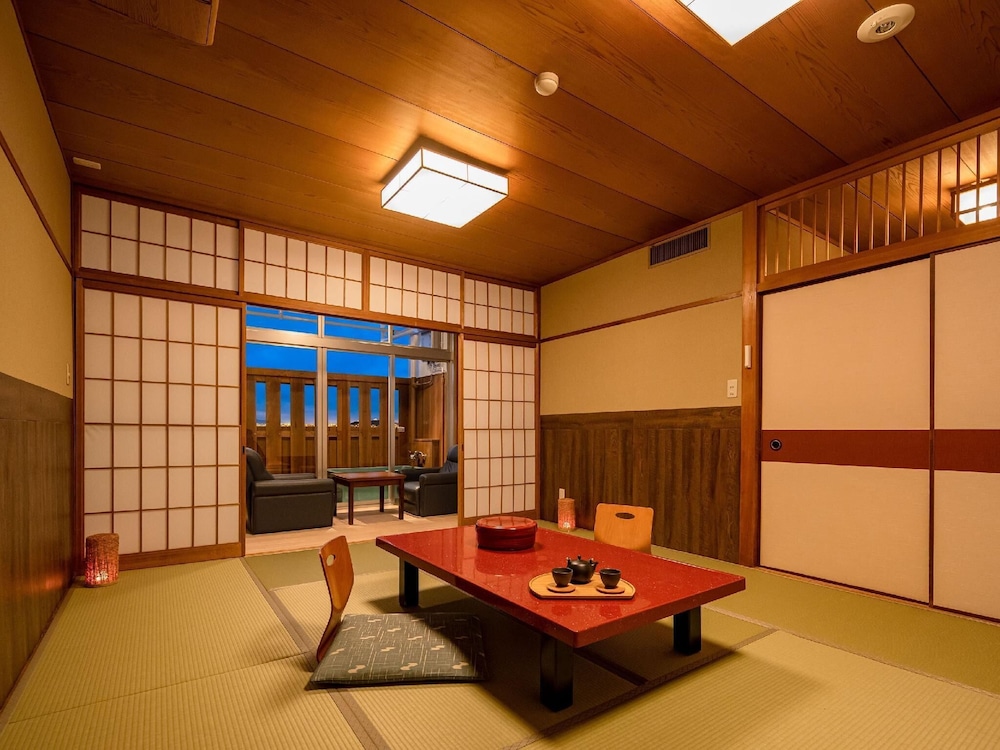 Standard Western Style Room with Open-air Bath (City/Night View), Non-Smoking photo 1