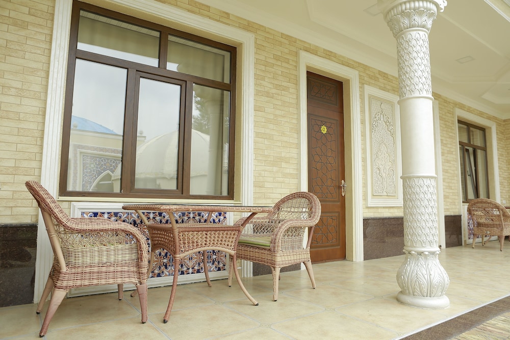 Deluxe Double or Twin Room - Photo 17