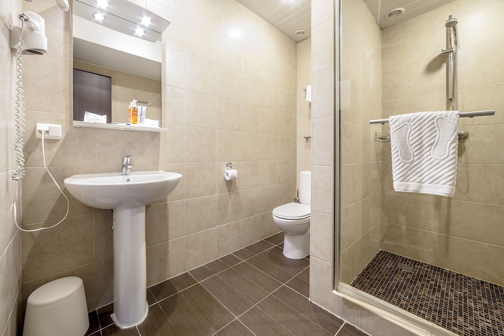 Twin Junior Suite photo 2