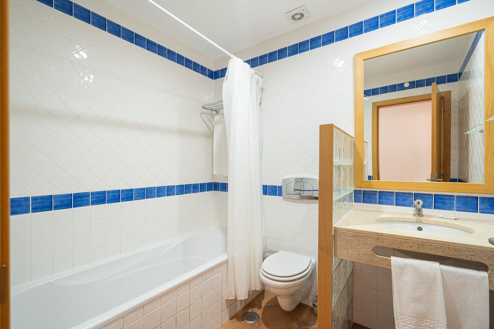 Superior Apartment, 2 Bedrooms photo 2