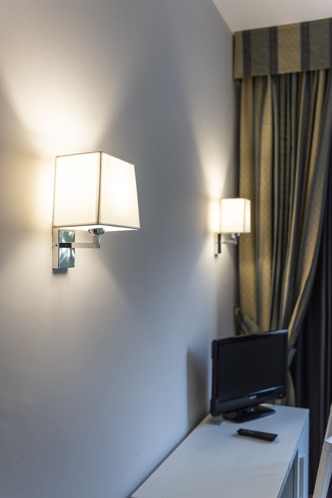 Classic Triple Room photo 3