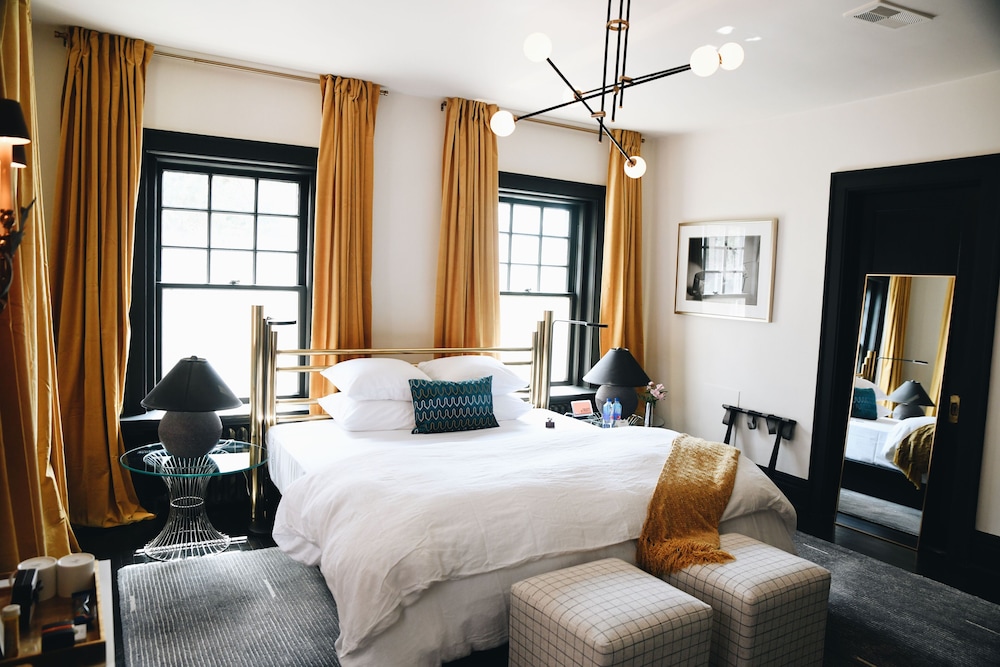 Standard Room photo 2