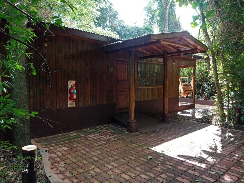 House (Ñande Roga)
