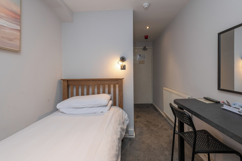 Economy Single Room