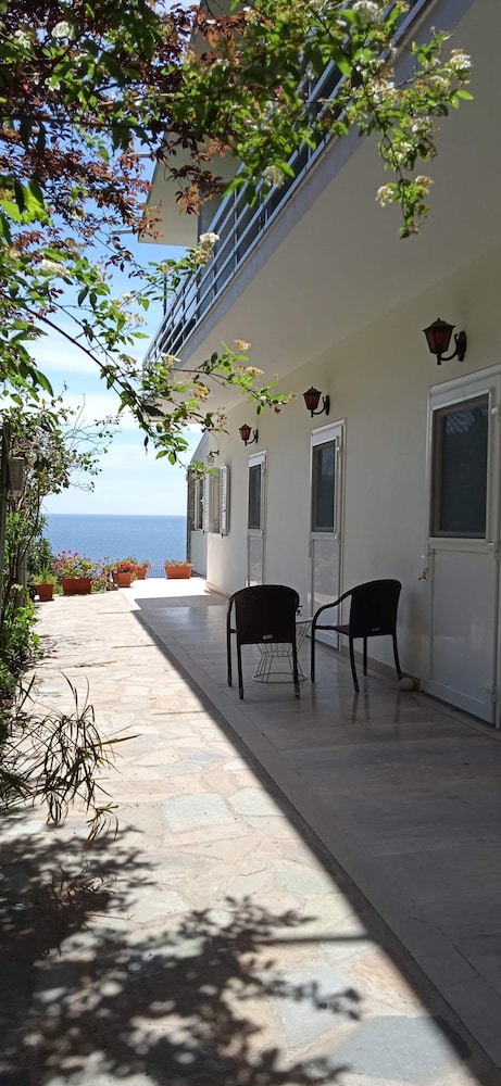 Double Or Twin Room, Balcony, Garden View