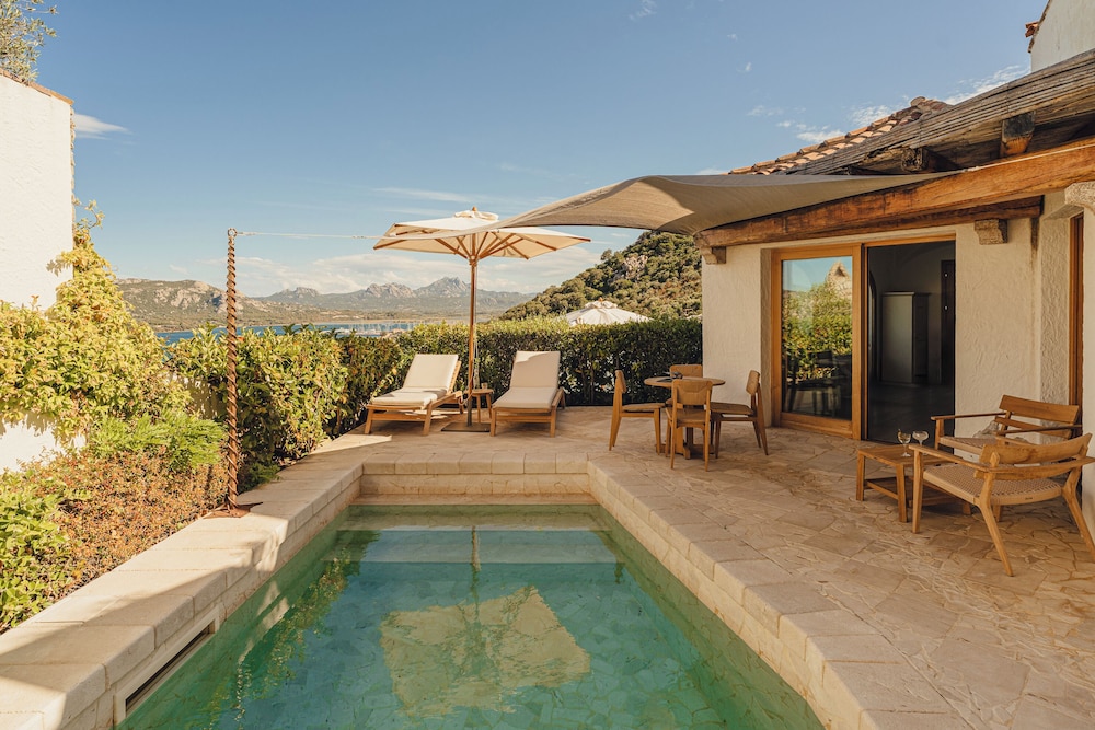 Ocean Pool Suite