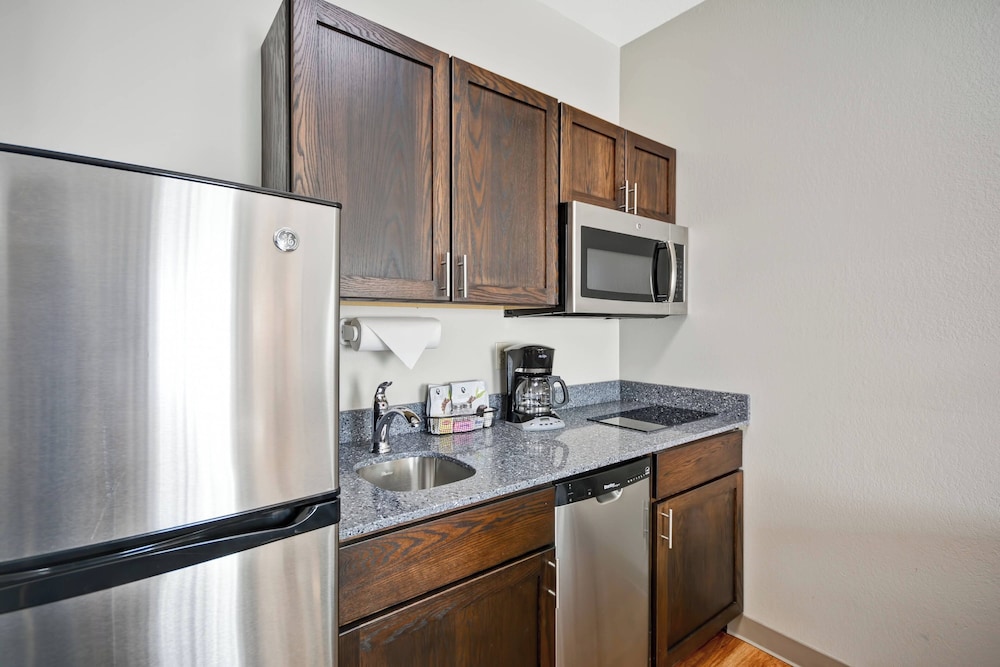 Studio, Multiple Beds - Photo 4