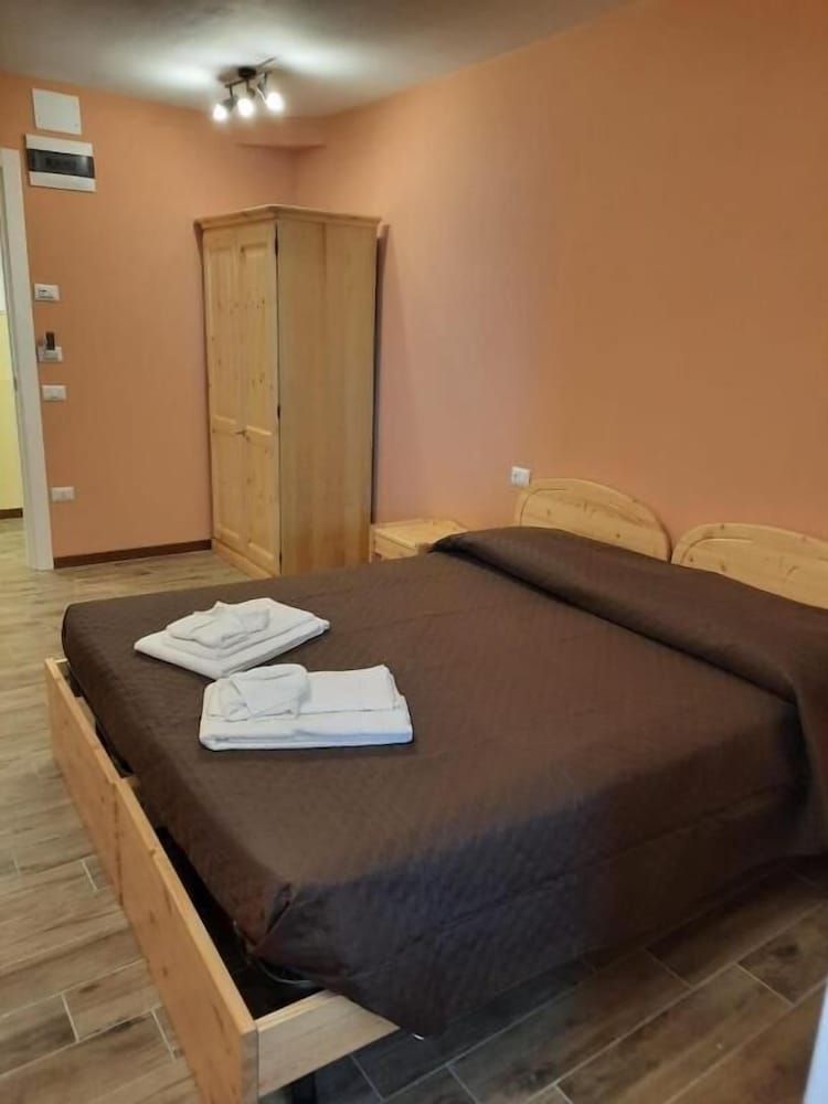 Double Or Twin Room photo 1