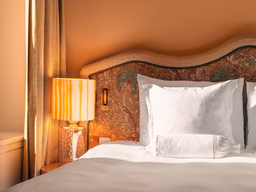 Corner Room with Matterhorn View - Photo 3