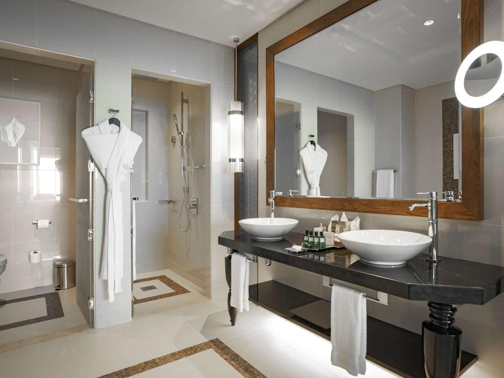 Deluxe Room, Sea View (Twin Bed)