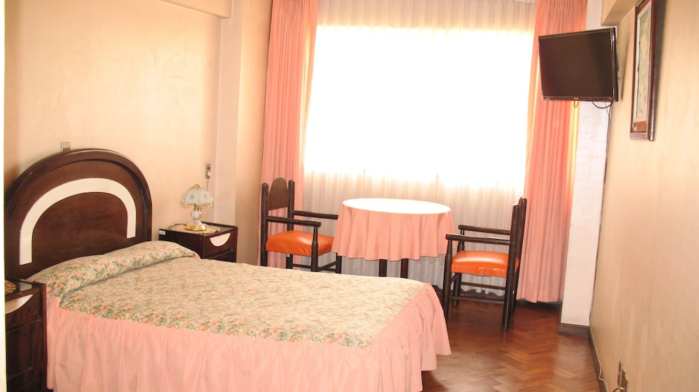 Room, Private Bathroom