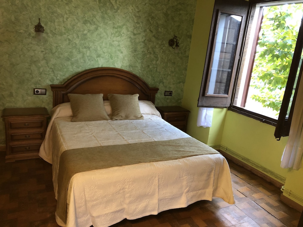 Quadruple Room, Multiple Beds photo 2