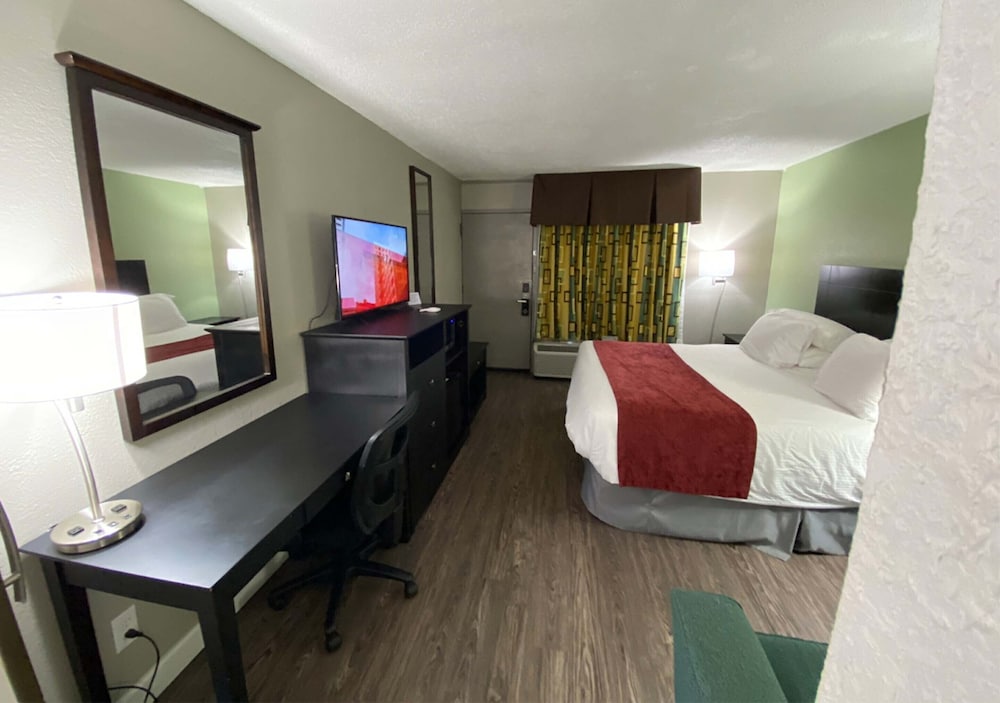 Standard Single Room - Photo 10