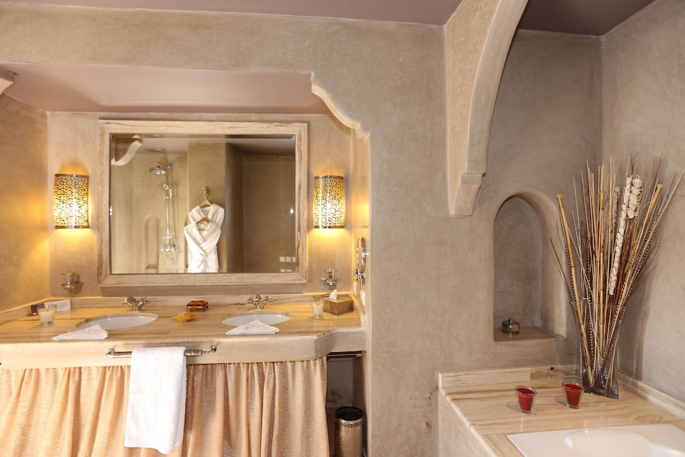 Prestige Suite - Photo 7