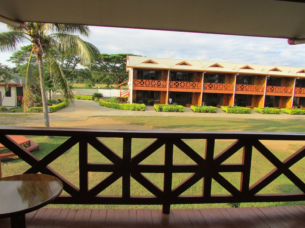 Deluxe Double Room, Pool View photo 7