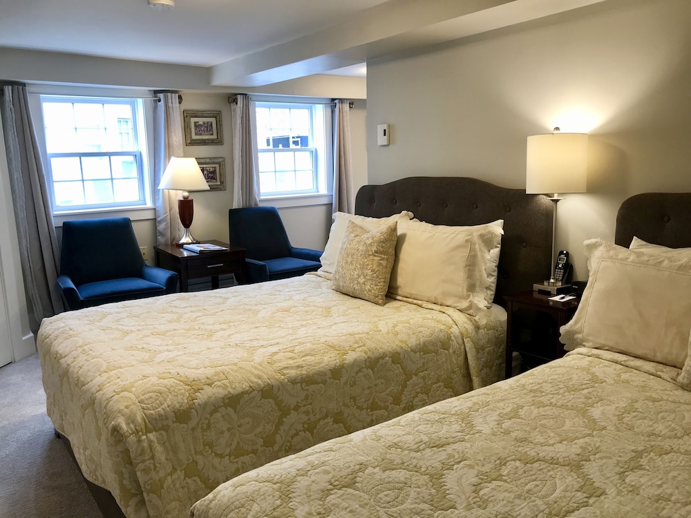 Classic Room, 2 Double Beds, Ground Floor