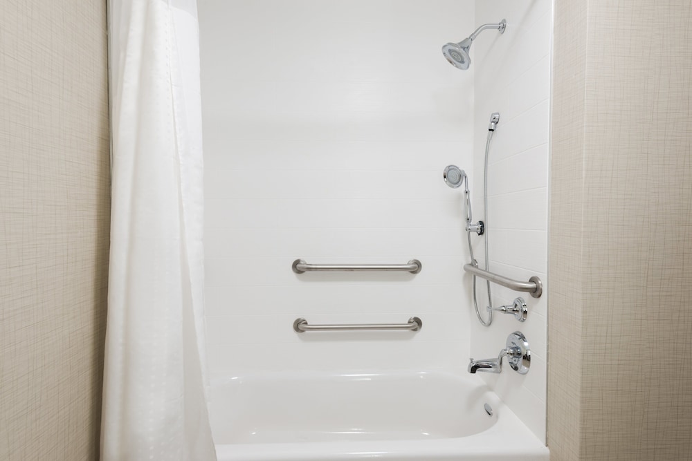 Suite, 1 King Bed with Sofa bed, Accessible, Non Smoking (Comm and Tub Accessible) - Photo 5