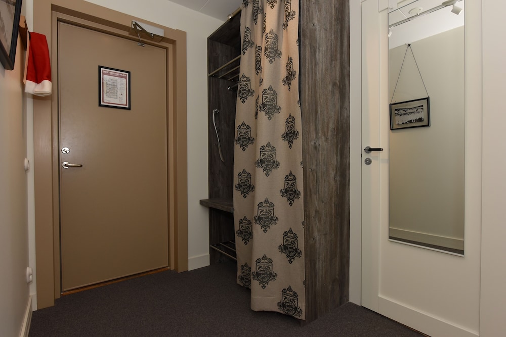 Deluxe Double Room, Hill View photo 3