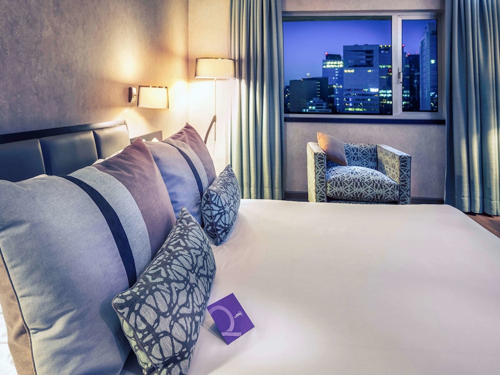 Superior Room, 1 Queen Bed - Photo 5