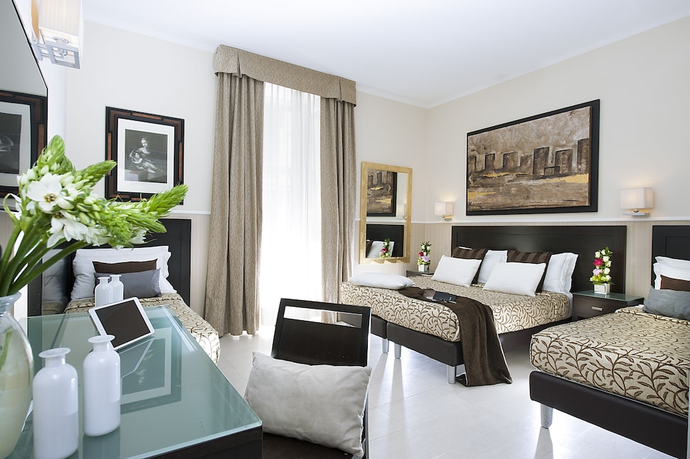 Quadruple Room photo 2