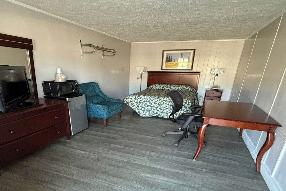 Single Room, 1 Twin Bed, Smoking photo 2