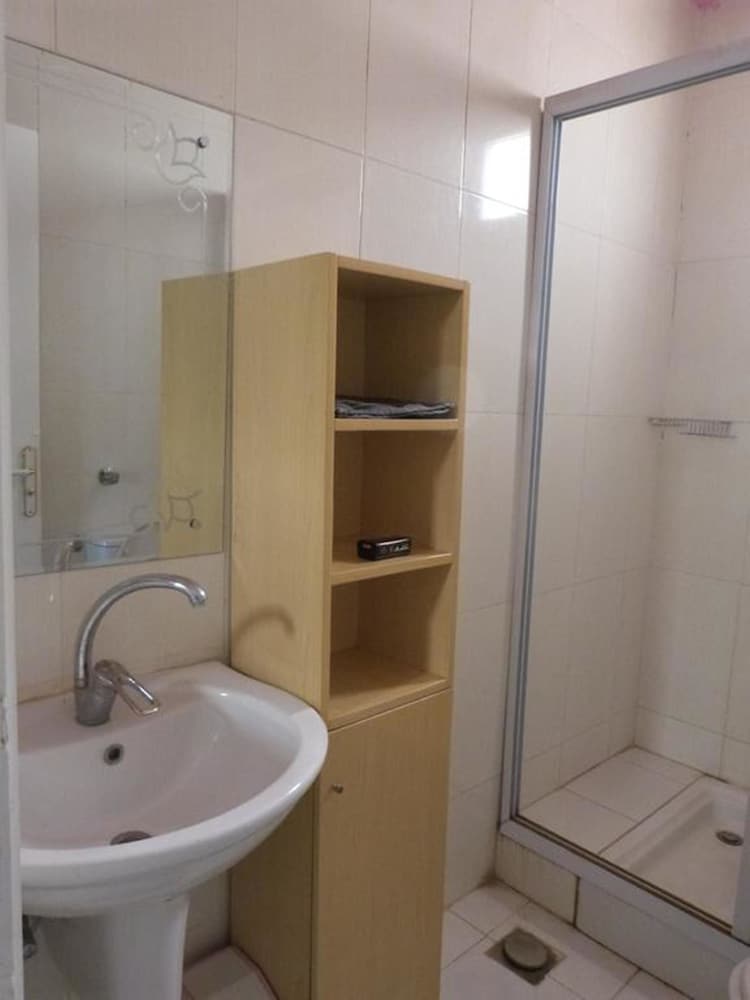 Double or Twin Room, 1 Bedroom, River View photo 3