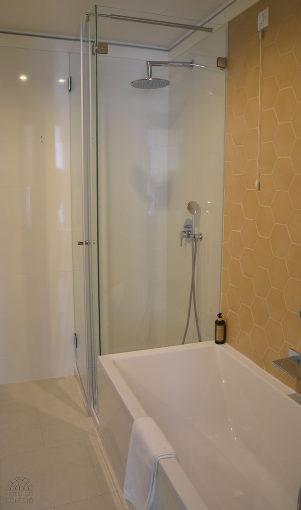Superior Double or Twin Room - Photo 24