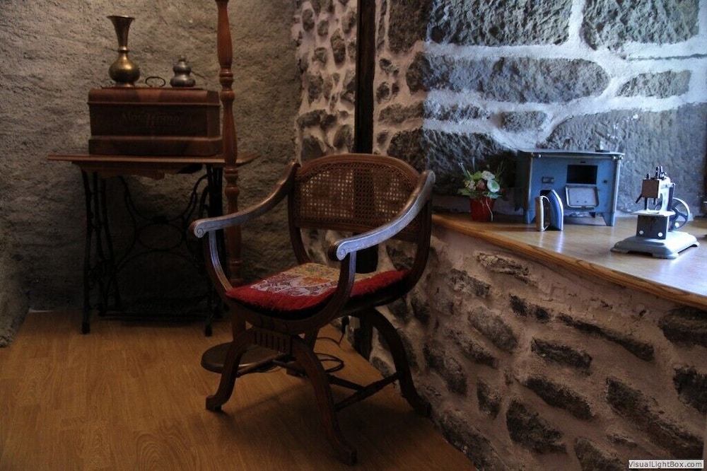 Duplex (Chambre Rose) photo 3