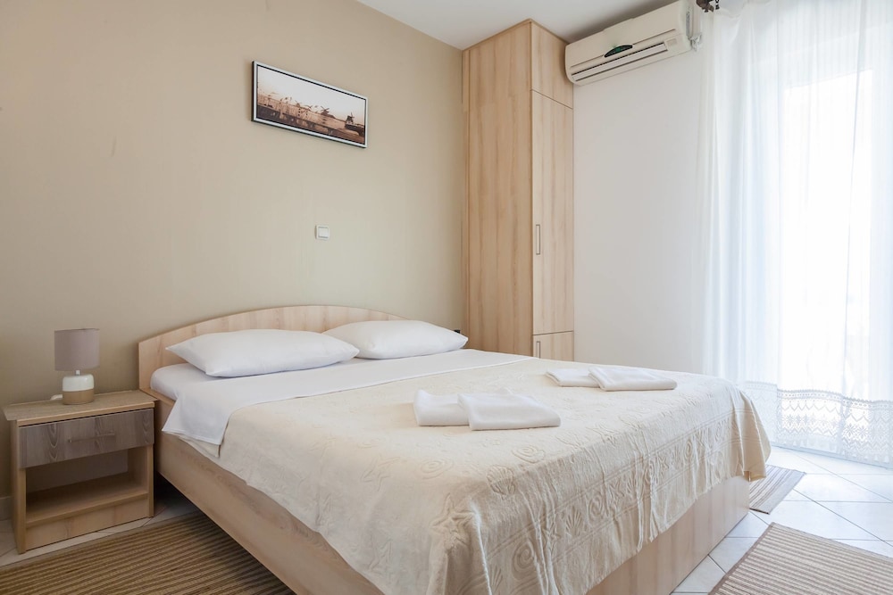 Comfort Double Room, 1 Queen Bed, Terrace photo 2