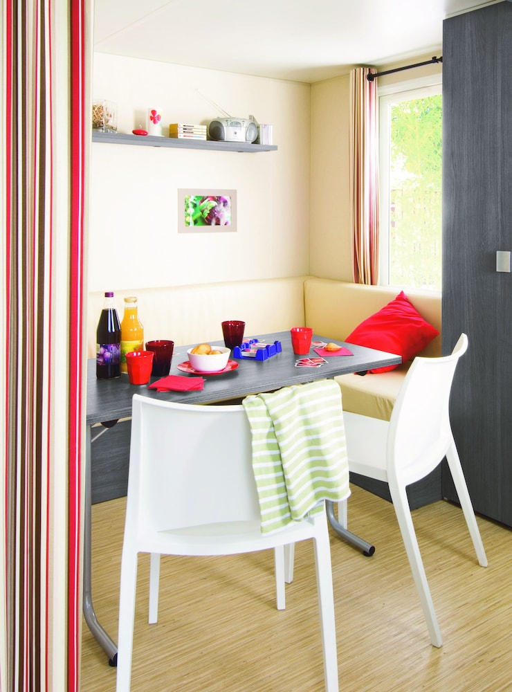 Mobile Home, 1 Bedroom (Estagnol) photo 3
