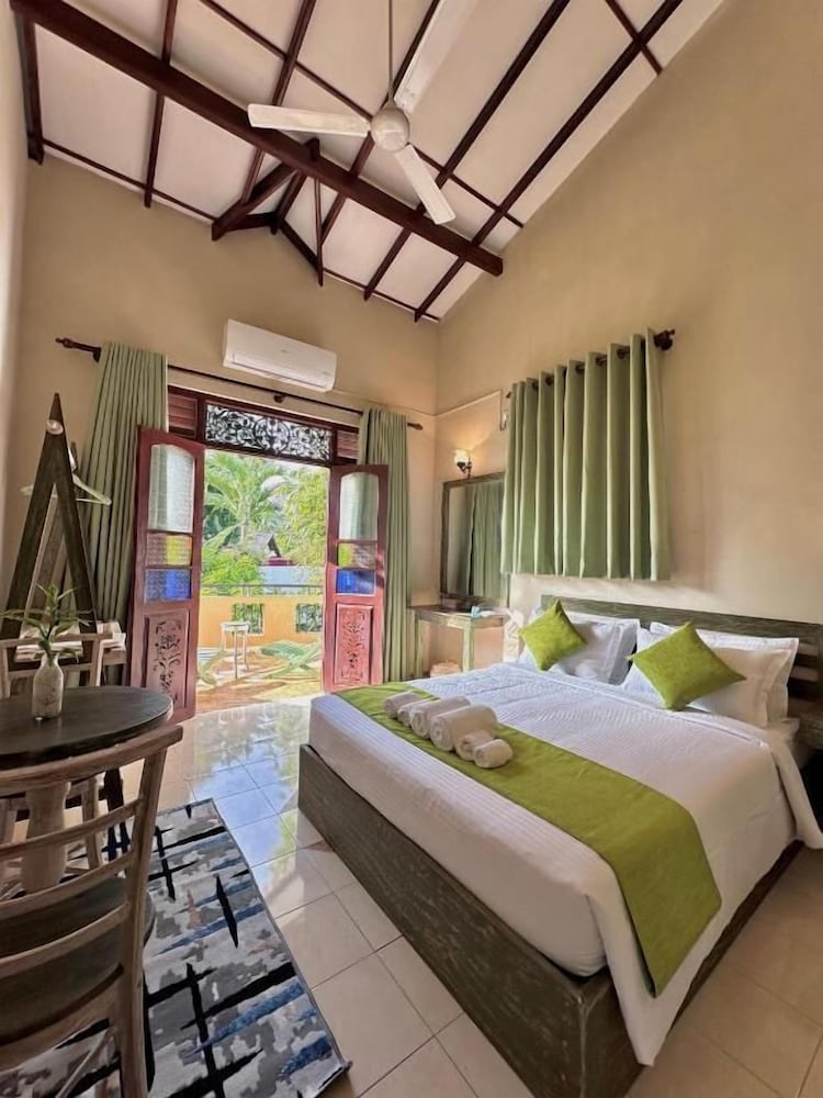 Superior Double Room, Garden View