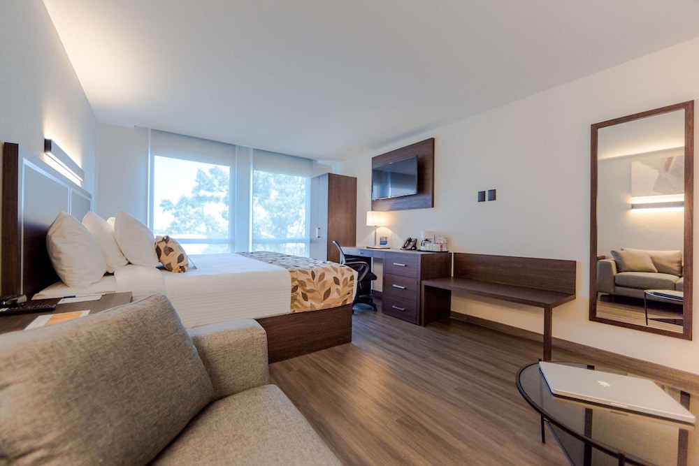 Standard Room, 1 Double Bed, Non Smoking - Photo 16