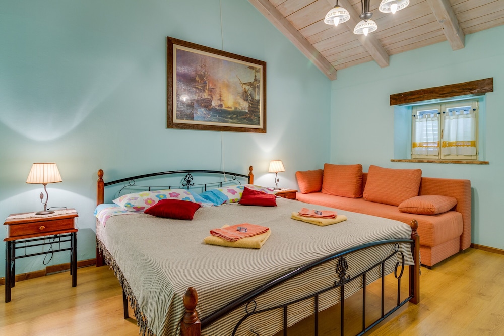 House, 3 Bedrooms