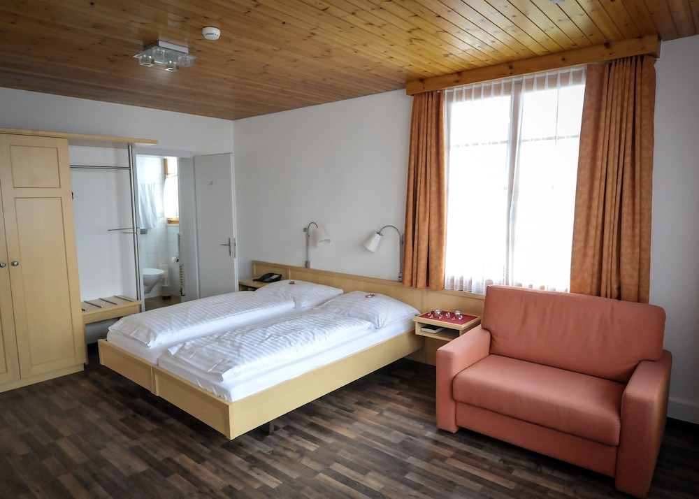 Superior Double Room, Balcony, Mountain View (1 Extra Bed) photo 2