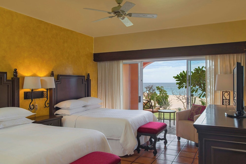 Room, 2 Queen Beds, Non Smoking, Balcony (Oceanfront)