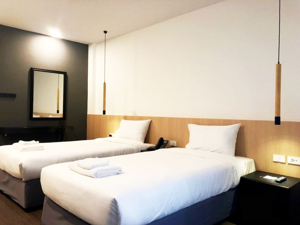 Superior Twin Room - Photo 9
