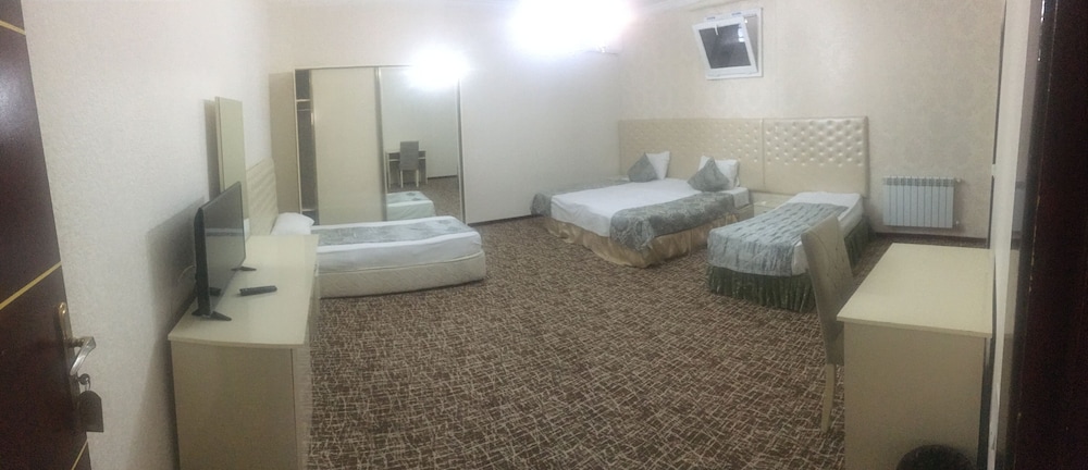 Family Room, Non Smoking, City View