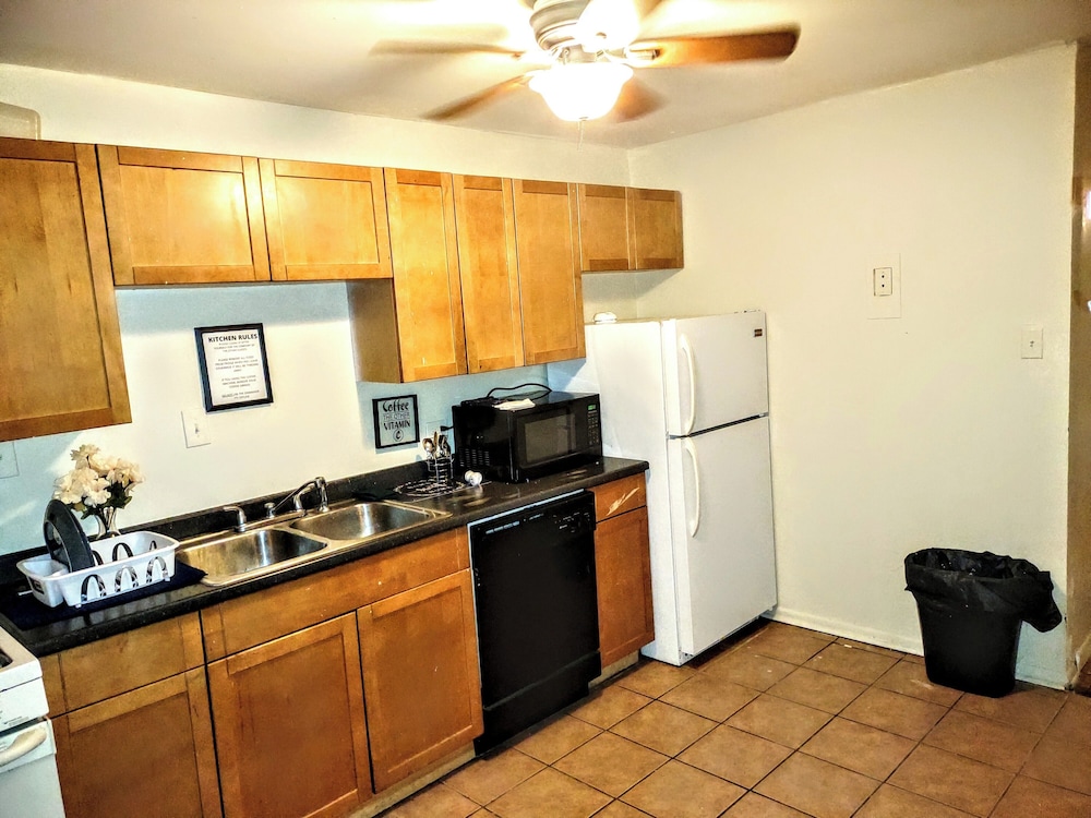 Shared Dormitory, 1 Bedroom, Smoking, Patio photo 1