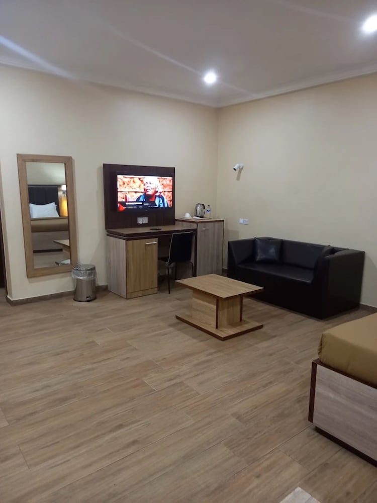 Exclusive Suite photo 2