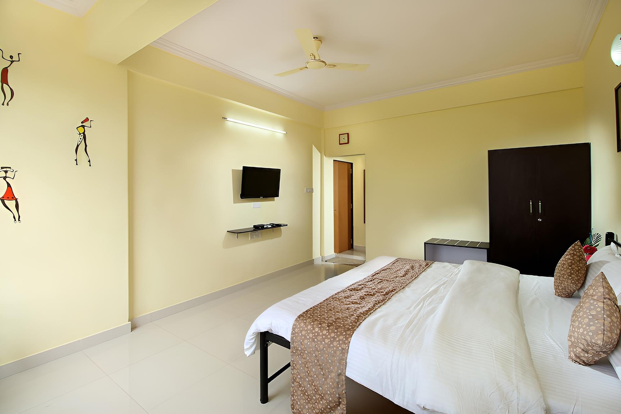 Deluxe Room - Photo 4