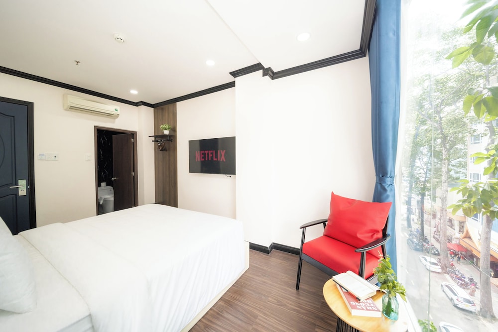 Executive Double Room, City View photo 3